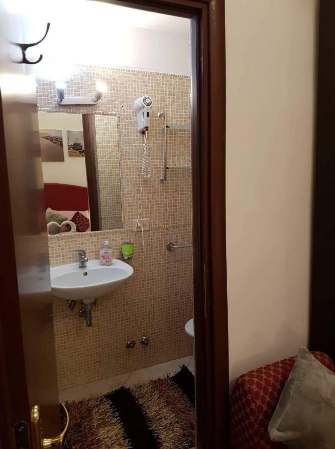affittacamere sereno Roma Esterno foto